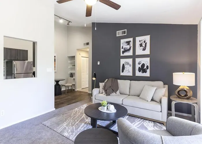 Landing Modern With Amazing Amenities Phoenix